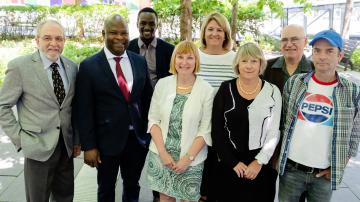 Christian Champagne, président, Hubert M. Makwanda, M’Baye Diagne, Marie-France Raynault, Sylvie Crispo, Lise Guillemette, André Giroux et Sylvain Labrecque. (Absente de la photo: Danielle Fournier)