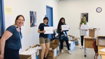 Ce projet a été possible grâce à des organismes de soutien aux aînés, à la coop Le Milieu, aux organisatrices communautaires du CIUSSS Centre-Sud-de-l’Île-de-Montréal et de l’OMHM. 